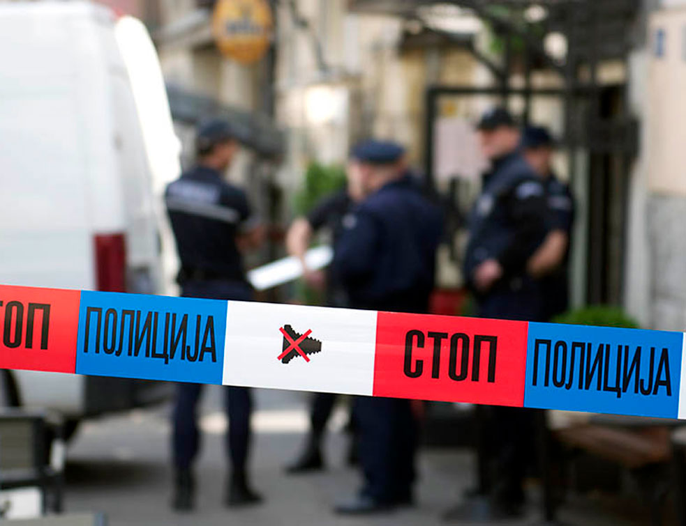 Užas u Kragujevcu: Muž iskasapio ženu, pa se ubio